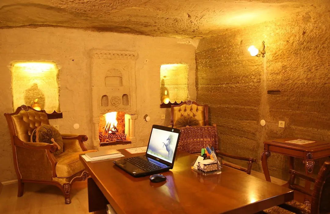 Unicorn Cave Hotel-1